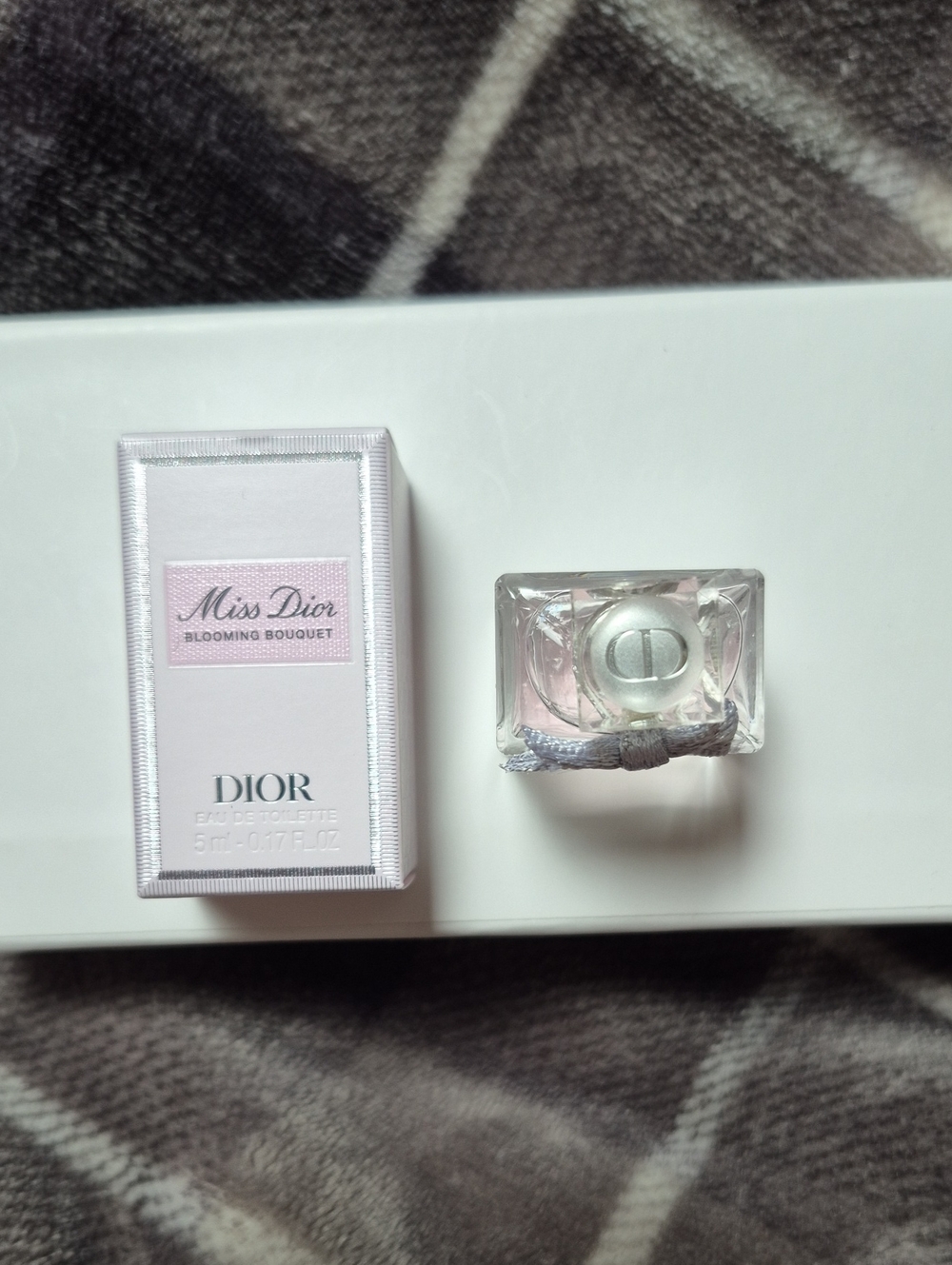 Dior Miss Dior Blooming Bouquet Mini Travel Size, New! - Picture 8 of 9